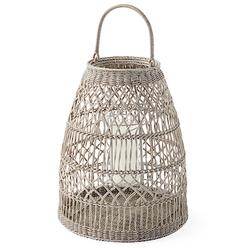 E-comm: Everything you need to turn your outdoor space into a relaxing beach oasis